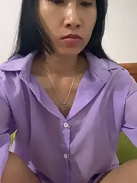 Snapshot of siorin_24 chatting on 06-11-26, 06:17 siorin 24 online show from 06-11-26, 06:17