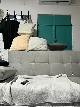 lriana miller online show from 02-19-26, 01:45