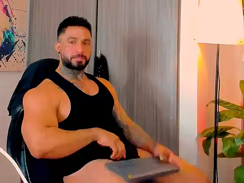 Snapshot of Miller_dominant chatting on 02-20-26, 09:43 Miller dominant online show from 02-20-26, 09:43