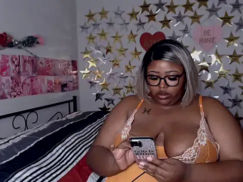 Snapshot of Chocolatebunnyxx96 chatting on 01-07-26, 03:09 Chocolatebunnyxx96 online show from 01-07-26, 03:09