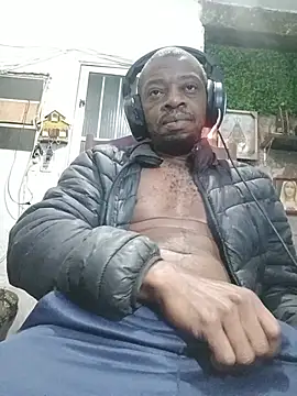 Negaomalinha1 online show from 05-16-26, 02:30