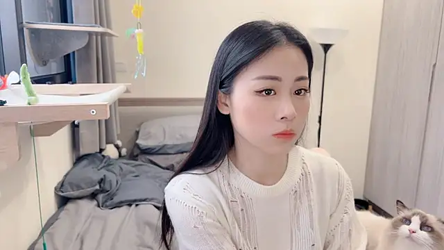 Snapshot of BabyOneDaily chatting on 02-01-26, 01:04 BabyOneDaily online show from 02-01-26, 01:04