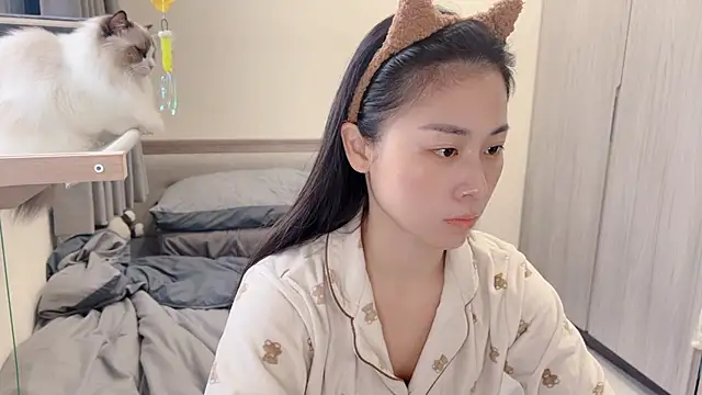 Snapshot of BabyOneDaily chatting on 02-02-26, 02:43 BabyOneDaily online show from 02-02-26, 02:43