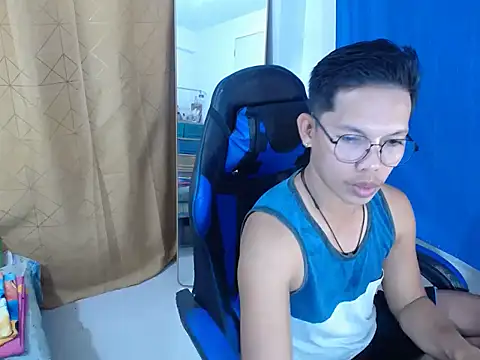 holly oreo online show from 07-12-26, 02:41