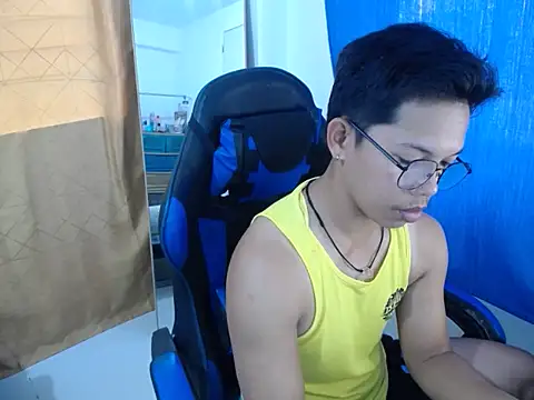 holly oreo online show from 08-03-26, 09:15