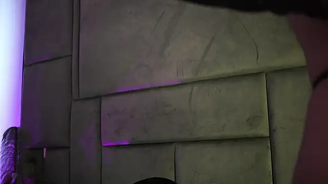 Snapshot of BlairLevine chatting on 02-19-26, 05:47 BlairLevine online show from 02-19-26, 05:47