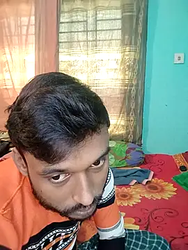 Snapshot of soft_couple778 chatting on 01-15-26, 04:17 soft couple778 online show from 01-15-26, 04:17