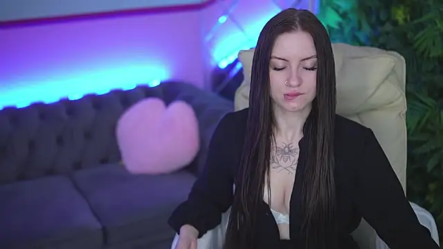 AlexaFleur online show from 07-18-26, 06:50