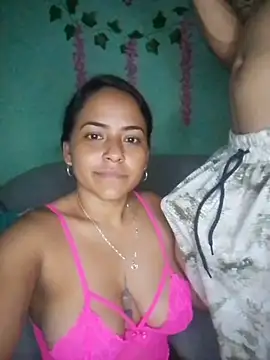 Snapshot of Maliha_21 chatting on 02-04-26, 01:44 Maliha 21 online show from 02-04-26, 01:44