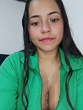 Snapshot of Maliha_21 chatting on 02-24-26, 06:39 Maliha 21 online show from 02-24-26, 06:39