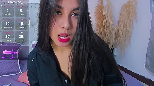 Snapshot of Mia_dolls18 chatting on 03-06-26, 04:31 Mia dolls18 online show from 03-06-26, 04:31