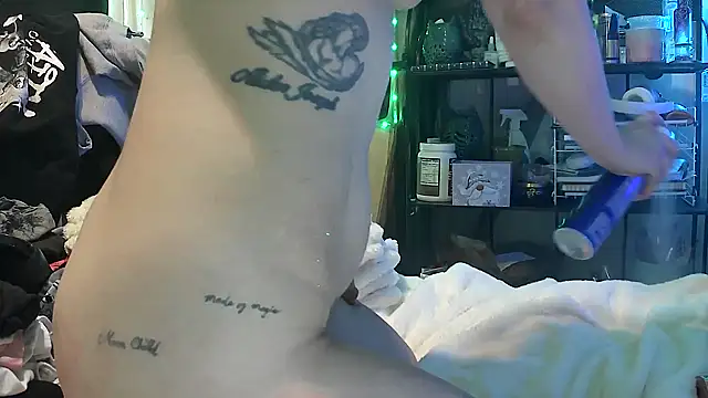 SultryEroticSlut online show from 03-29-26, 08:20