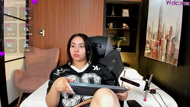 ThaliaBrookss  online show from 02-27-26, 05:18