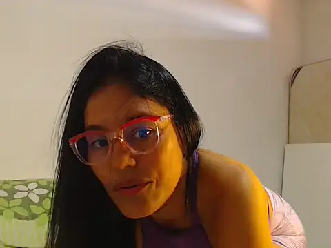 Snapshot of Elizabeth_manzon chatting on 06-01-26, 07:48 Elizabeth manzon online show from 06-01-26, 07:48
