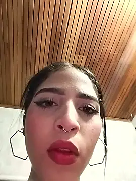 Snapshot of Aitana_2-0 chatting on 01-14-26, 08:14 Aitana 2-0 online show from 01-14-26, 08:14