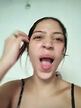 Snapshot of Aitana_2-0 chatting on 02-18-26, 07:43 Aitana 2-0 online show from 02-18-26, 07:43