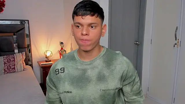 Snapshot of stefan_leenox chatting on 02-05-26, 11:53 stefan leenox online show from 02-05-26, 11:53