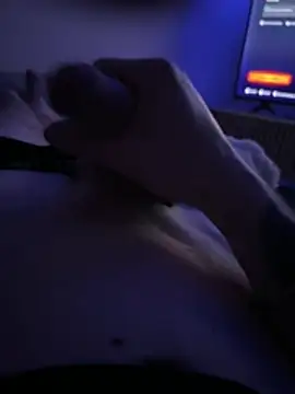 Snapshot of Iconnue chatting on 02-25-26, 10:08 Iconnue online show from 02-25-26, 10:08