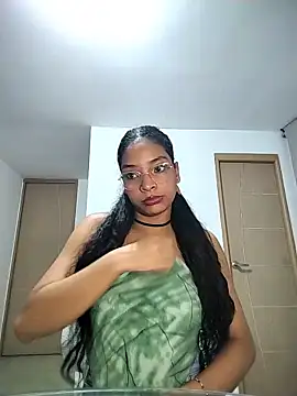 Snapshot of KATALINA_SANTANA_ chatting on 05-15-26, 12:17 KATALINA SANTANA online show from 05-15-26, 12:17