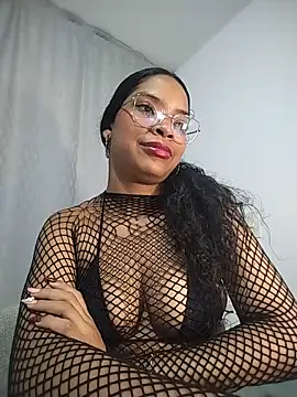 Snapshot of KATALINA_SANTANA_ chatting on 06-05-26, 01:45 KATALINA SANTANA online show from 06-05-26, 01:45