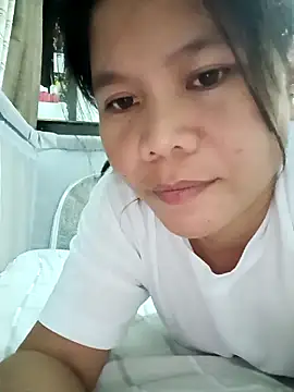 Snapshot of Hannah_4u chatting on 02-05-26, 06:51 Hannah 4u online show from 02-05-26, 06:51