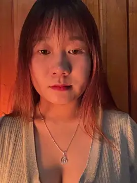 Snapshot of Liness101 chatting on 01-15-26, 02:38 Liness101 online show from 01-15-26, 02:38