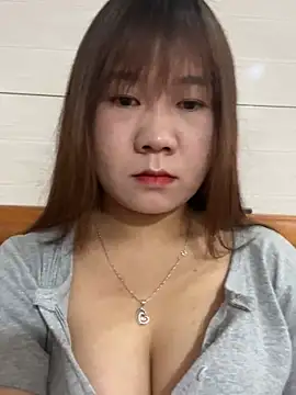 Snapshot of Liness101 chatting on 01-17-26, 02:27 Liness101 online show from 01-17-26, 02:27