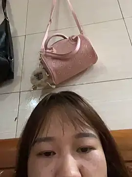 Snapshot of Liness101 chatting on 02-03-26, 01:26 Liness101 online show from 02-03-26, 01:26