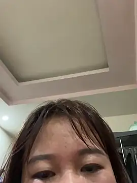 Snapshot of Liness101 chatting on 02-16-26, 01:35 Liness101 online show from 02-16-26, 01:35