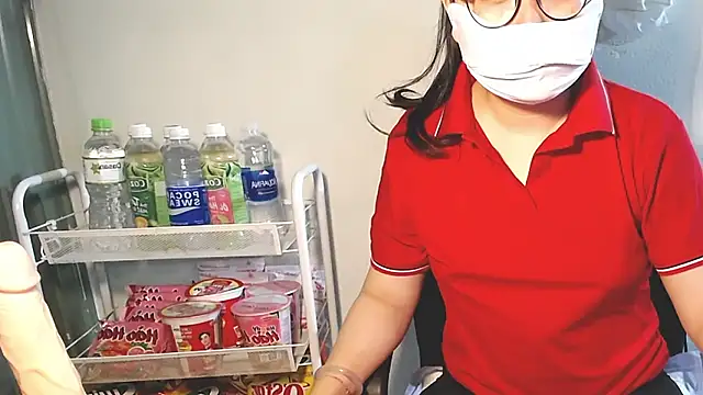 grocerystoregirl online show from 03-08-26, 05:11