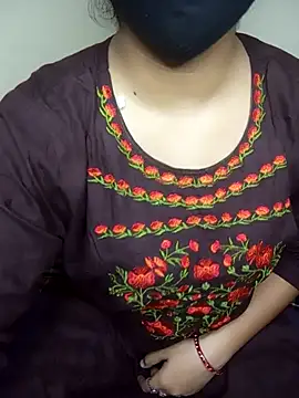Snapshot of Kushi_Sharmaa chatting on 02-07-26, 04:49 Kushi Sharmaa online show from 02-07-26, 04:49