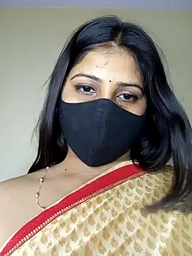 Snapshot of Kushi_Sharmaa chatting on 03-05-26, 06:53 Kushi Sharmaa online show from 03-05-26, 06:53