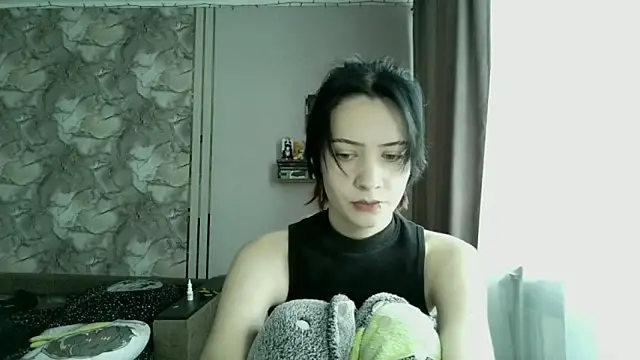 Snapshot of LxayBloom chatting on 02-04-26, 06:52 LxayBloom online show from 02-04-26, 06:52