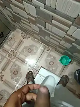 Snapshot of Pagelboy_089 chatting on 01-08-26, 08:27 Pagelboy 089 online show from 01-08-26, 08:27