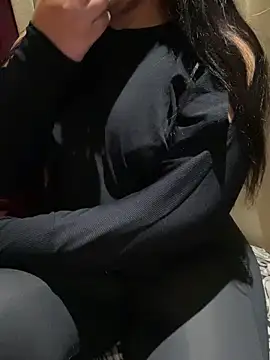 Snapshot of Lina_Velvet_ chatting on 03-06-26, 09:11 Lina Velvet online show from 03-06-26, 09:11