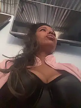 cinthia2011 online show from 02-03-26, 06:57