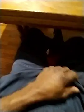 Snapshot of SEXYBOYCALLME chatting on 02-14-26, 09:44 SEXYBOYCALLME online show from 02-14-26, 09:44