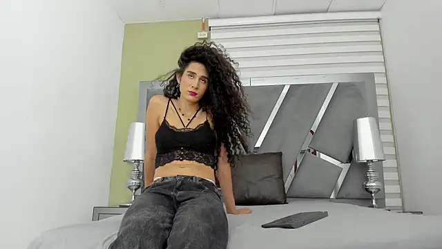 Atenea sexxx online show from 07-07-26, 04:04