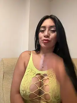 nataliia queen  online show from 06-27-26, 05:01