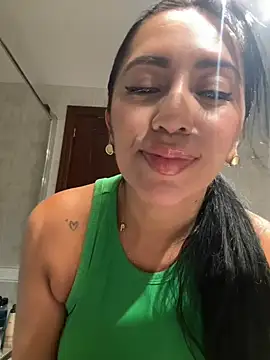 nataliia queen  online show from 08-02-26, 02:21