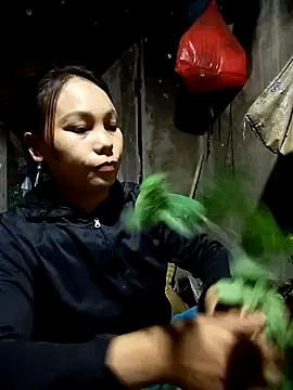 vanvan005 online show from 04-23-26, 11:20