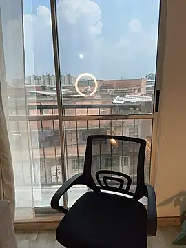 liam bronw online show from 02-11-26, 05:07