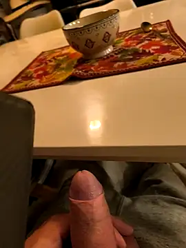 Snapshot of Jacquouille06500 chatting on 03-02-26, 05:08 Jacquouille06500 online show from 03-02-26, 05:08