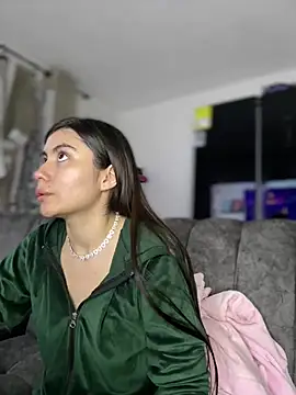 Snapshot of Stormi_th chatting on 01-17-26, 11:08 Stormi th online show from 01-17-26, 11:08