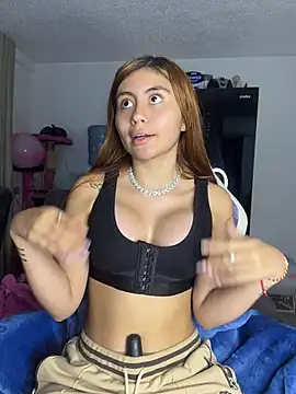 Stormi th online show from 07-10-26, 12:37