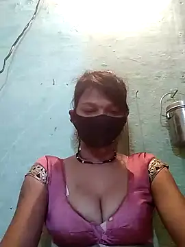 Snapshot of Miss__soniya106 chatting on 02-10-26, 05:00 Miss soniya106 online show from 02-10-26, 05:00