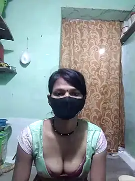 Snapshot of Miss__soniya106 chatting on 02-17-26, 05:08 Miss soniya106 online show from 02-17-26, 05:08