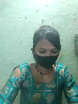 Snapshot of Miss__soniya106 chatting on 03-08-26, 04:38 Miss soniya106 online show from 03-08-26, 04:38