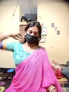 queenneha69 online show from 08-03-26, 05:27