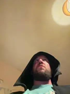 Snapshot of slutwifebbw chatting on 03-26-26, 10:26 slutwifebbw online show from 03-26-26, 10:26